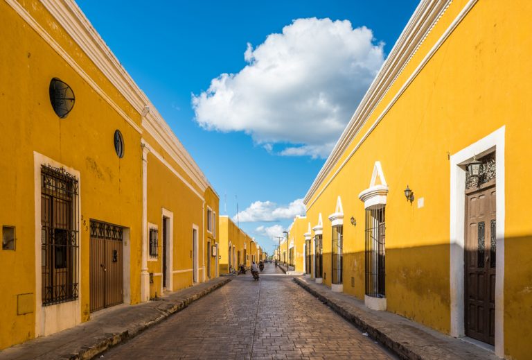Discovering Izamal Yucatan: Mexico’s Vibrant Yellow Gem