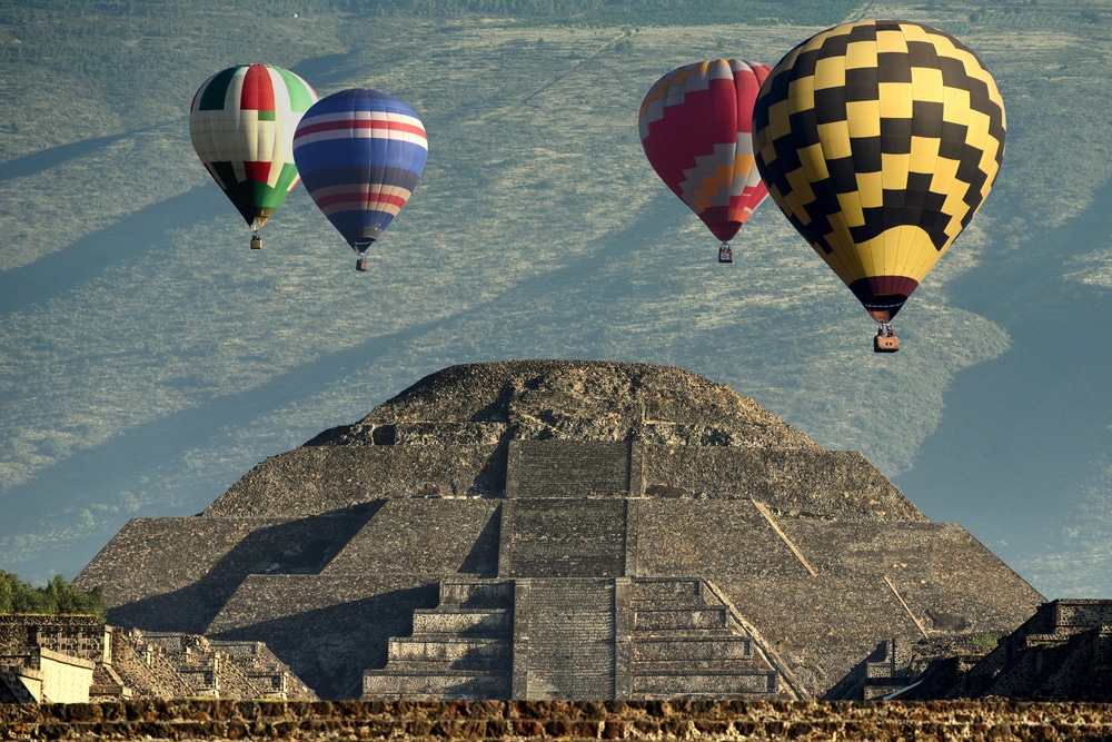 teotihuacan mexico pyramids