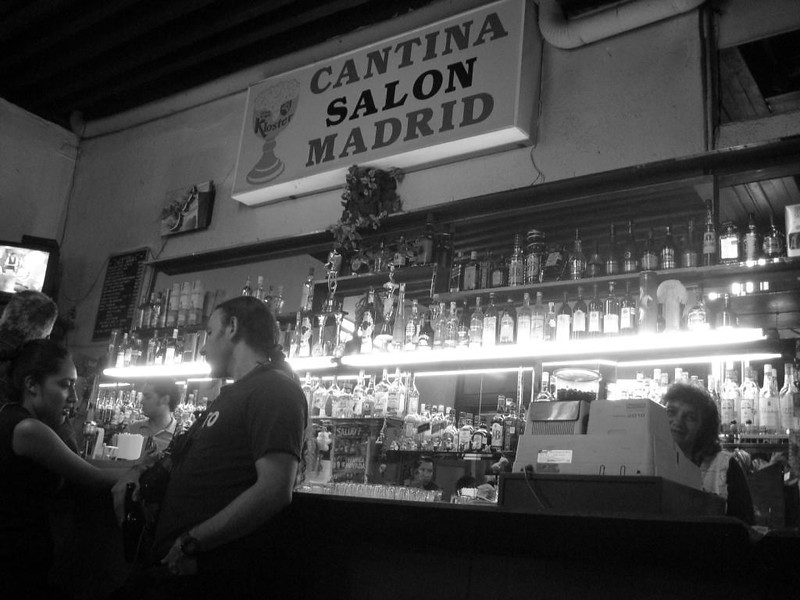 what is a cantina in mexico