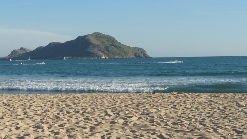 beaches in mazatlan