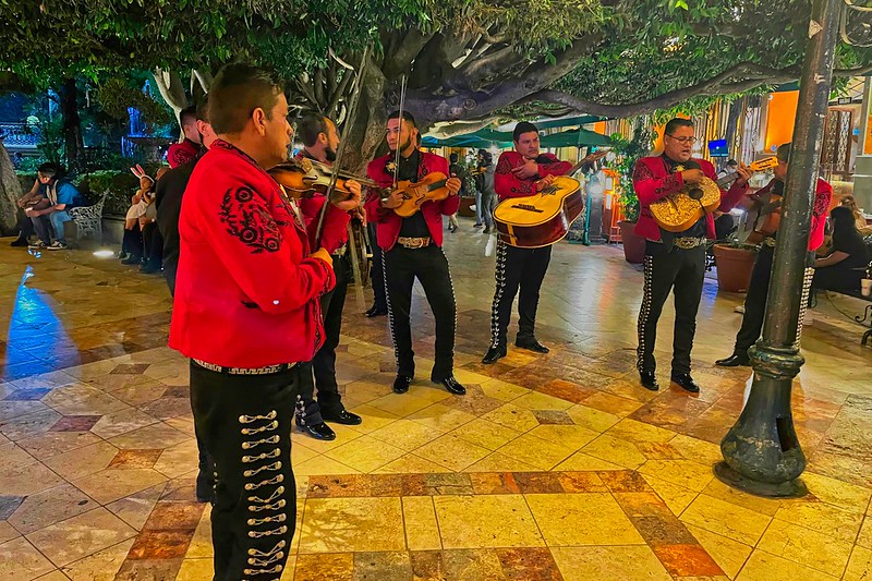 mariachis in guanajuato