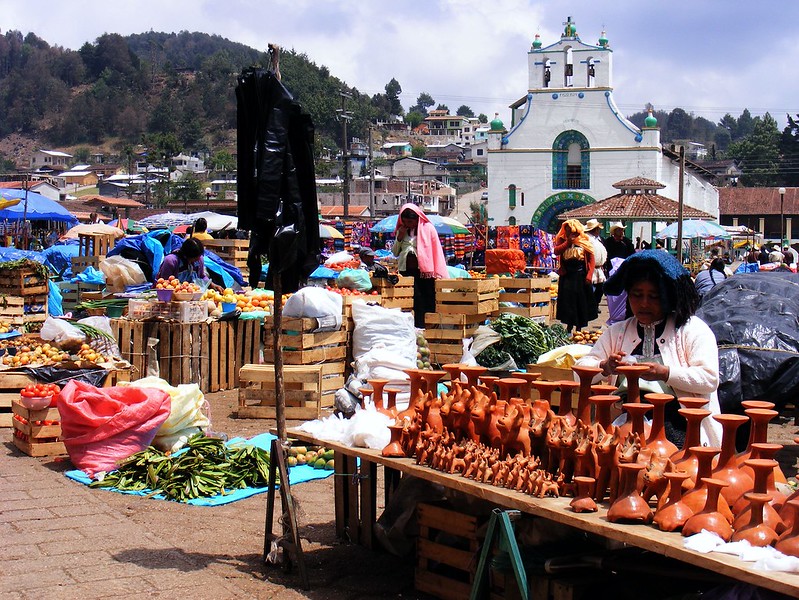 sunday market chamulas