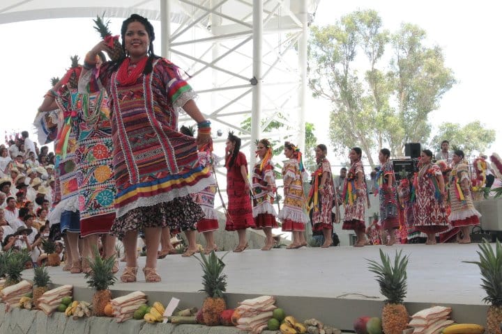 oaxaca traditions guelaguetza